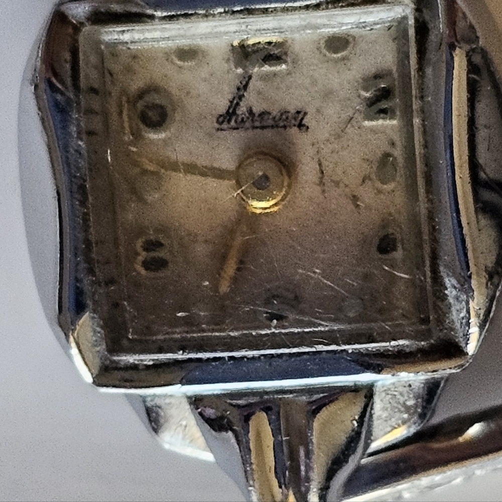 Vintage Harman Swiss Ladies Silver Tone Mechanical Watch , For Parts And Repair - Picture 2 of 16